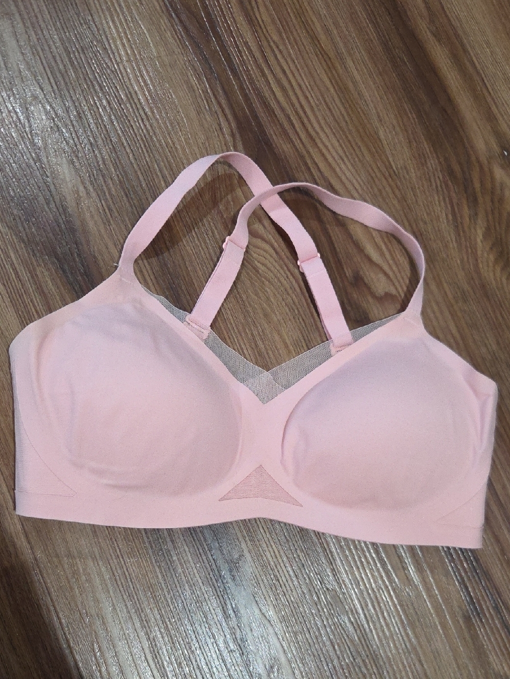 Honeylove Pink Wireless Seamless Sports Bra with Mesh Insets
